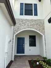 13329 SW 233rd Terrace in Princeton, FL - Building Photo - Building Photo