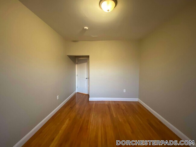 119 Washington St in Boston, MA - Building Photo - Building Photo