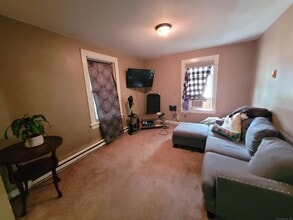 24 Eagle St in Torrington, CT - Building Photo - Building Photo