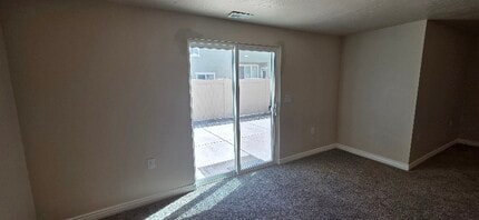 14313 Meadow Rose Dr in Herriman, UT - Building Photo - Building Photo