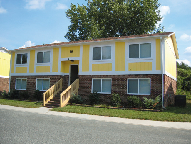 Cotton Ridge Apartments in Spartanburg, SC - Foto de edificio - Building Photo