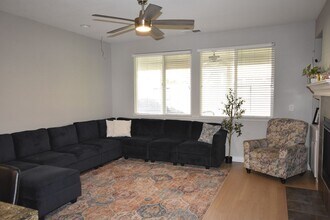 11719 Kouros Way in Rancho Cordova, CA - Building Photo - Building Photo
