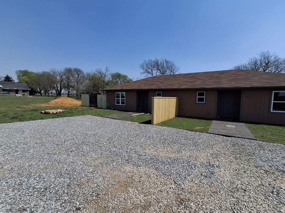 3111 Nails Crossing Rd in Caddo, OK - Foto de edificio