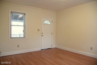 400 Franklin St-Unit -Apt 5R in Cambridge, MA - Building Photo - Building Photo