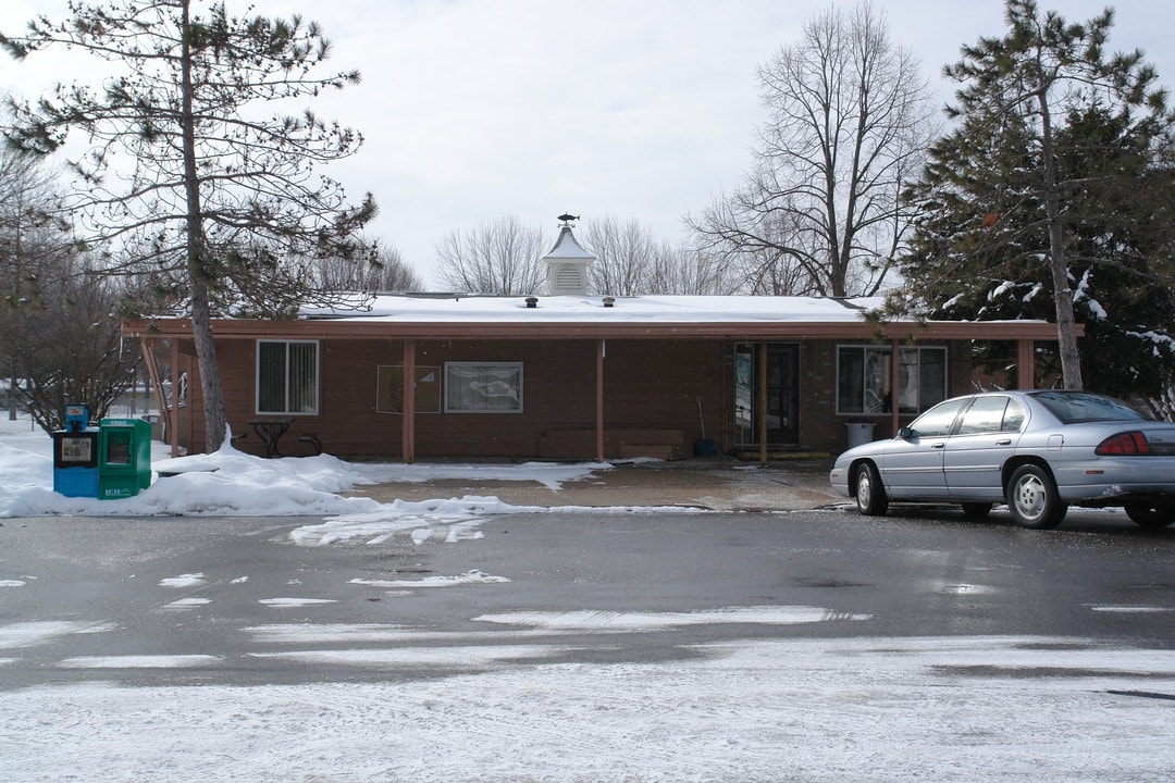 Office in Holt, MI - Building Photo