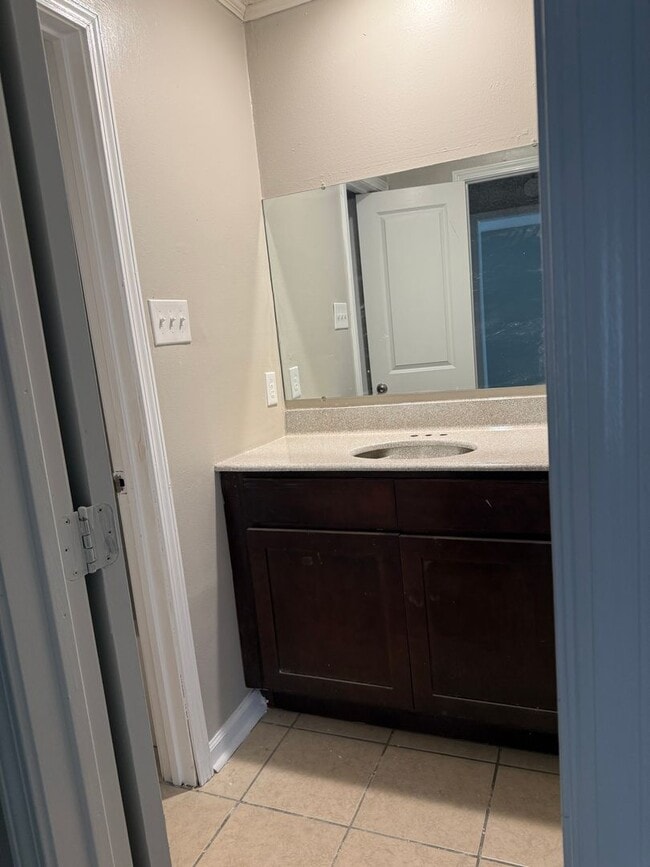 14922 Central Woods Ave in Baton Rouge, LA - Building Photo - Building Photo