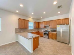 609 W 37th St in Austin, TX - Building Photo - Building Photo