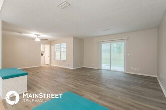 2273 Holly Leaf Ln in Orange Park, FL - Building Photo - Building Photo