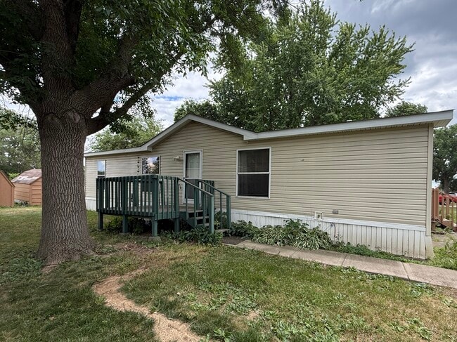 property at 1202 Meadow View Rd