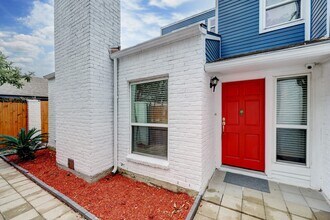 3307 Chris Dr in Houston, TX - Building Photo - Building Photo