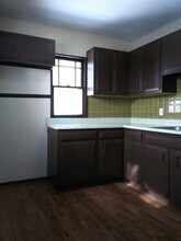 215 N Day Ave in Rockford, IL - Building Photo - Building Photo