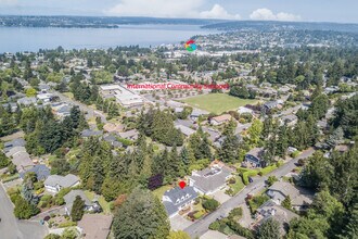 6119 114th Ave NE in Kirkland, WA - Building Photo - Building Photo