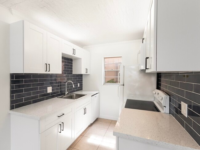 property at 600 SW 2nd Ave