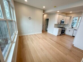 26 Mercer St, Unit 3 in Boston, MA - Building Photo - Building Photo