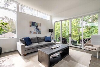 644 Angier Springs Ct NE in Atlanta, GA - Building Photo - Building Photo