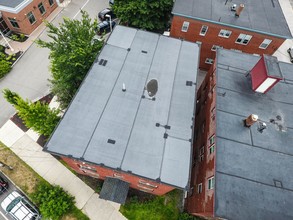 274 Park Ave in Portland, ME - Foto de edificio - Building Photo