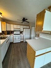 1801 Pottery Rd in Vernon, BC - Building Photo - Building Photo