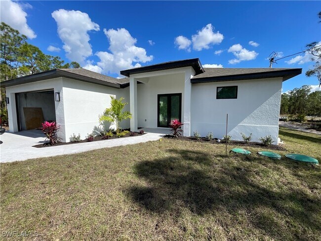 property at 829 Gillian Ave