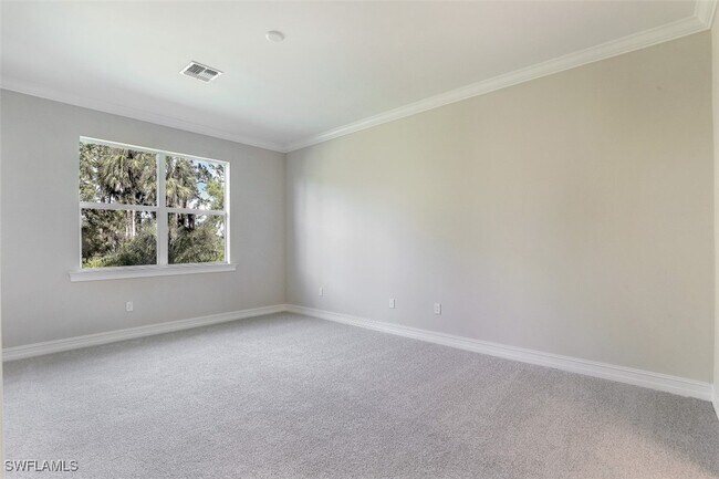 property at 315 Tamarindo Ln
