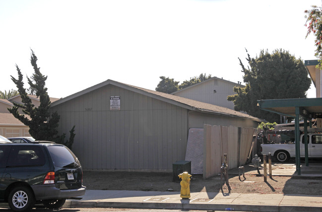 36867 Sycamore St in Newark, CA - Foto de edificio - Building Photo