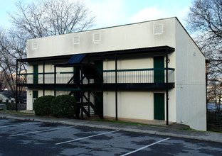 729 Boggs Ave in Knoxville, TN - Foto de edificio - Building Photo