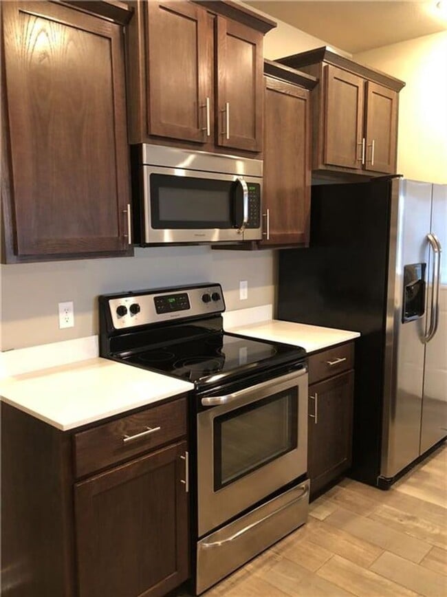 property at 704 W Weymouth