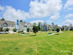 553 Haywood Glen Dr in Knightdale, NC - Building Photo - Building Photo
