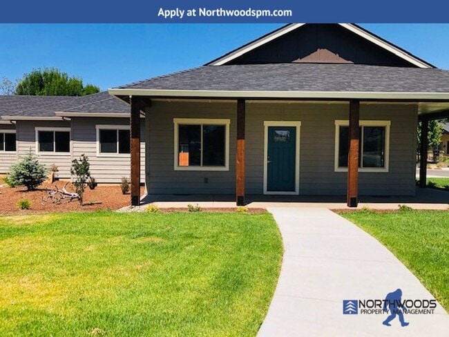 190 Birch Wood in Eagle Point, OR - Building Photo - Building Photo