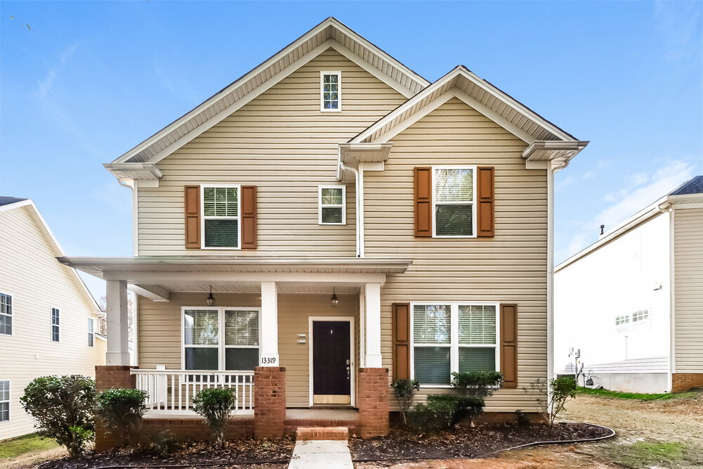 13319 Waverton Ln in Huntersville, NC - Foto de edificio