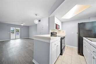 4747 Azalea Dr in New Port Richey, FL - Building Photo - Building Photo