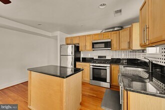 610 Jefferson St NW in Washington, DC - Building Photo - Building Photo