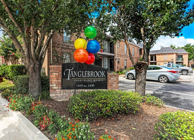 Tanglebrook Apartments