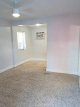 1245 NE 127th St-Unit -1 in North Miami, FL - Building Photo - Building Photo