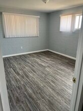 8916 S Nogales Hwy in Tucson, AZ - Building Photo - Building Photo