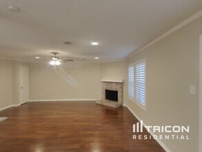 1700 Wildrose Dr in Rockwall, TX - Building Photo - Building Photo