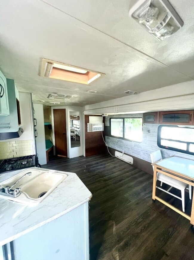 817 Kaye St in West Palm Beach, FL - Building Photo - Building Photo