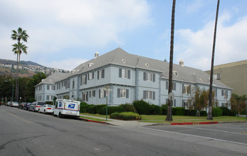 1400 N Central Ave in Glendale, CA - Building Photo - Building Photo