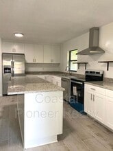1612 E 33rd Ave in Tampa, FL - Building Photo - Building Photo