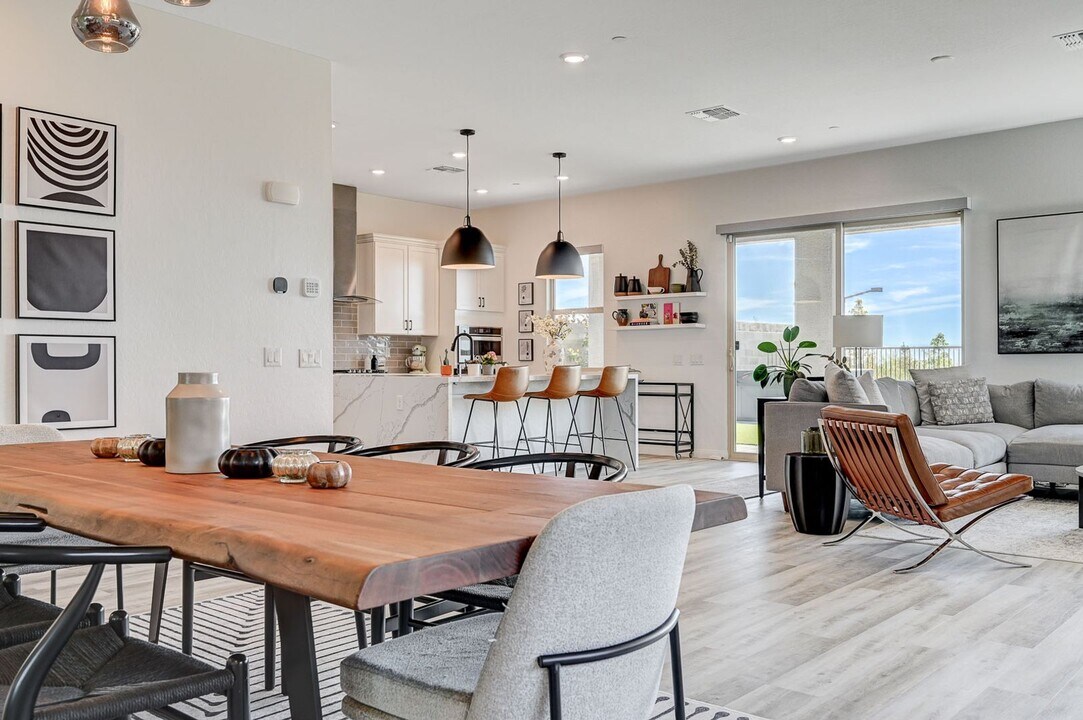 324 Black Turnstone Ct in Las Vegas, NV - Building Photo