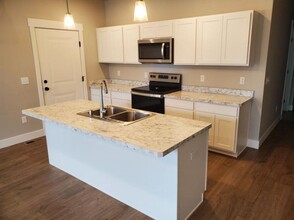 6138 Elysian Rd in Billings, MT - Building Photo - Building Photo