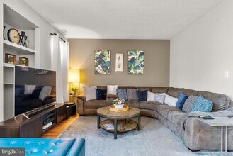 154 Sharpless Blvd in Mount Holly, NJ - Building Photo - Building Photo