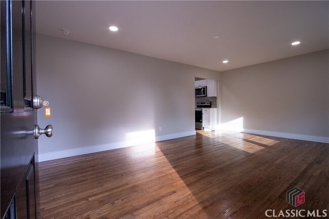 property at 165 Habersham Dr