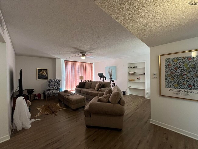 2100 Santa Fe St in Wichita Falls, TX - Building Photo - Building Photo