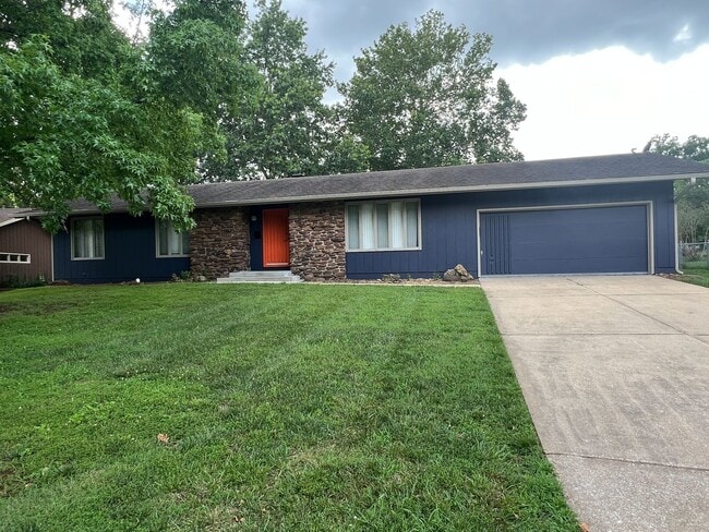 property at 2328 E Cambridge St