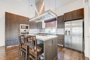 2333 Sperber Ln in Houston, TX - Building Photo