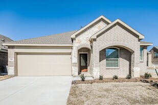 1100 Daffodil St in Princeton, TX - Building Photo