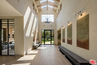 24877 Eldorado Meadow Rd in Hidden Hills, CA - Building Photo - Building Photo