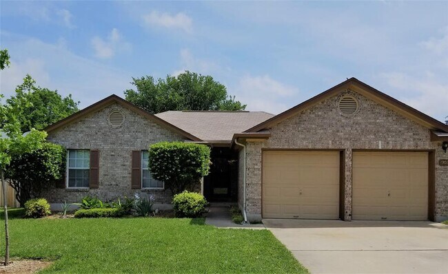 1906 Woodland Dr in Cedar Park, TX - Building Photo - Building Photo