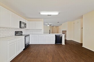 12856 Gillon Dr in Frisco, TX - Building Photo - Building Photo