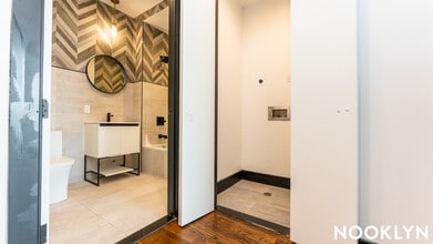 340 Irving Ave in Brooklyn, NY - Building Photo - Building Photo